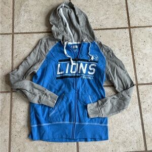 Brand new condition size S women’s Lions zip up-NFL